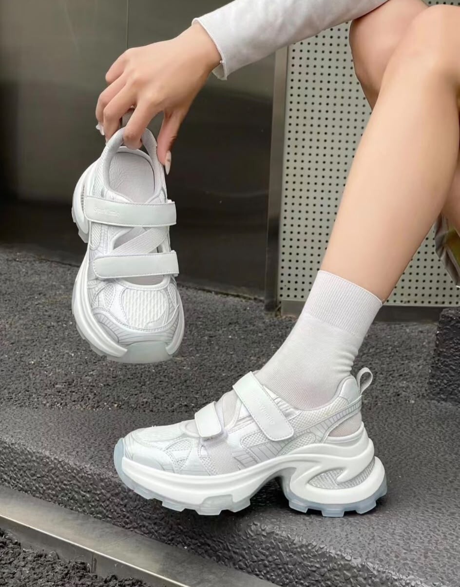 DD10 #7735(牛皮) 偏細 5cm 高  Size : 225~250 $529