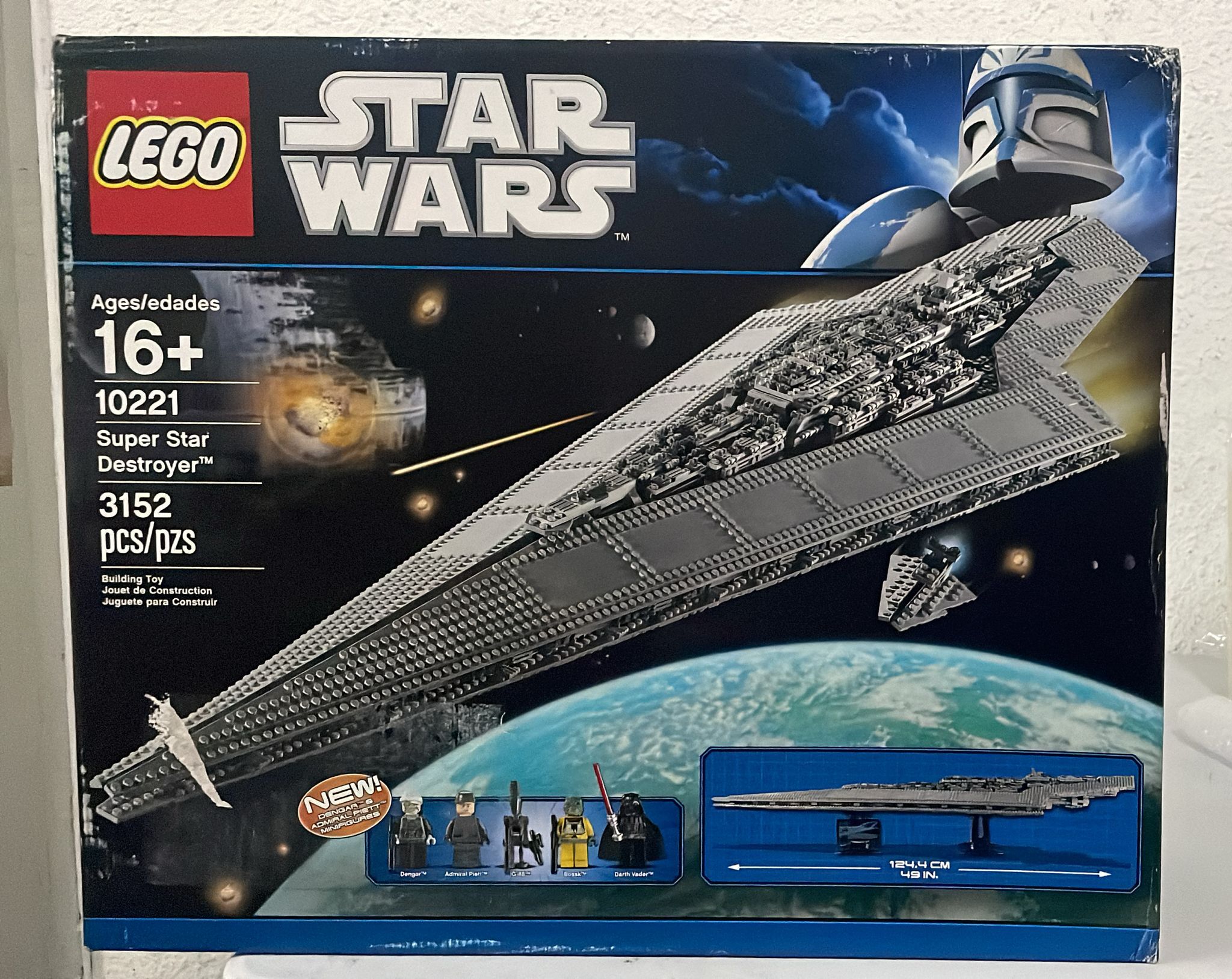 （用家福音絕版罕有系列） LEGO 10221 Star Wars Super Star Destroyer 【已開封，外盒損壞,有壓紋, 殘盒不設退換】
