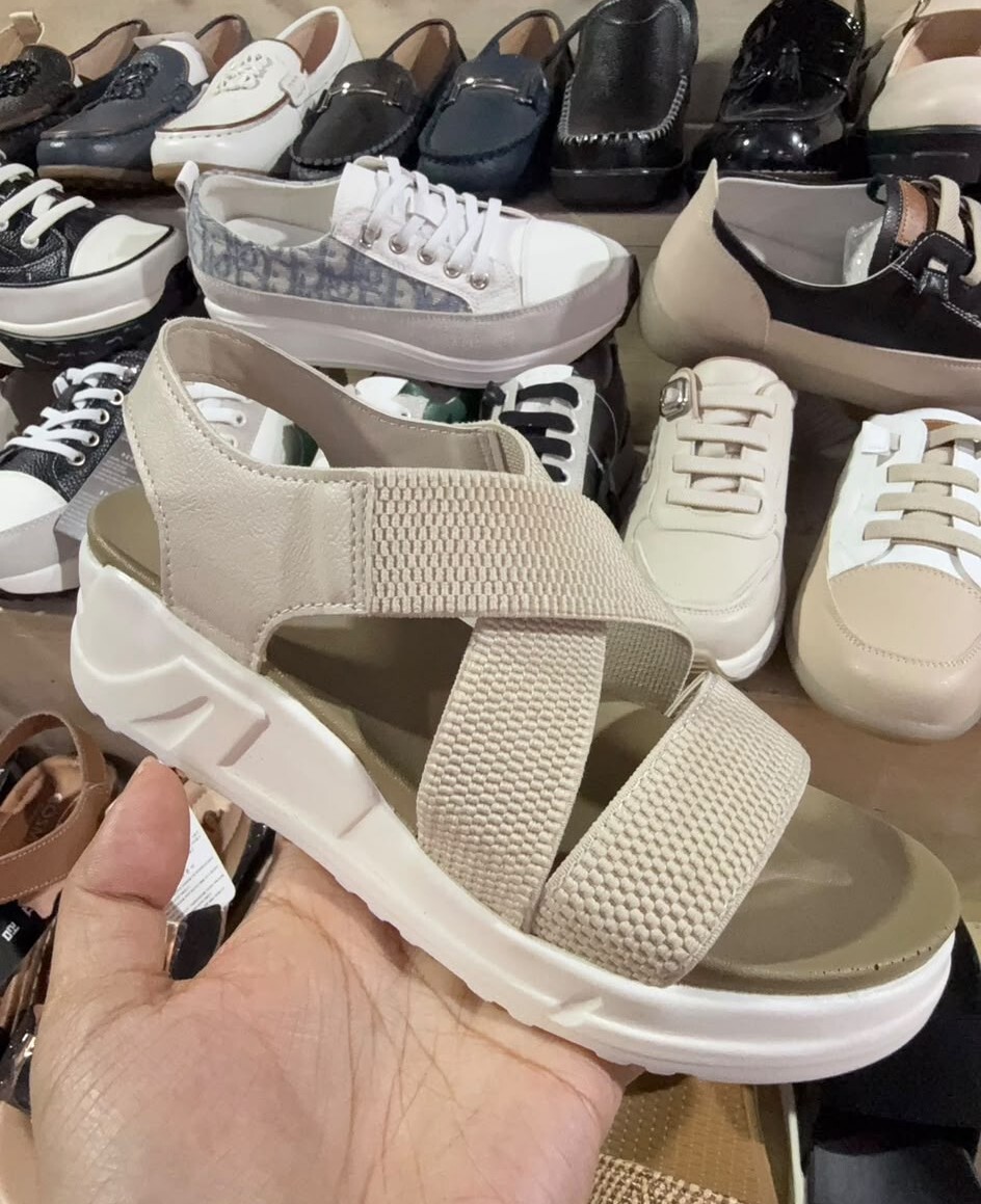 KL01 足碼 Size : 225~250 $439 韓國制
