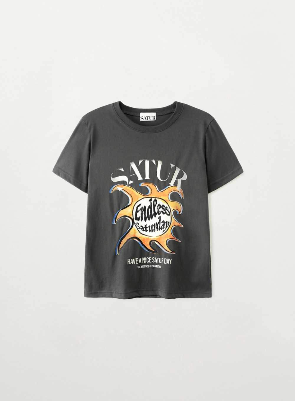 BT044 SATUR 女裝 Sun Retro 復古圖案T恤