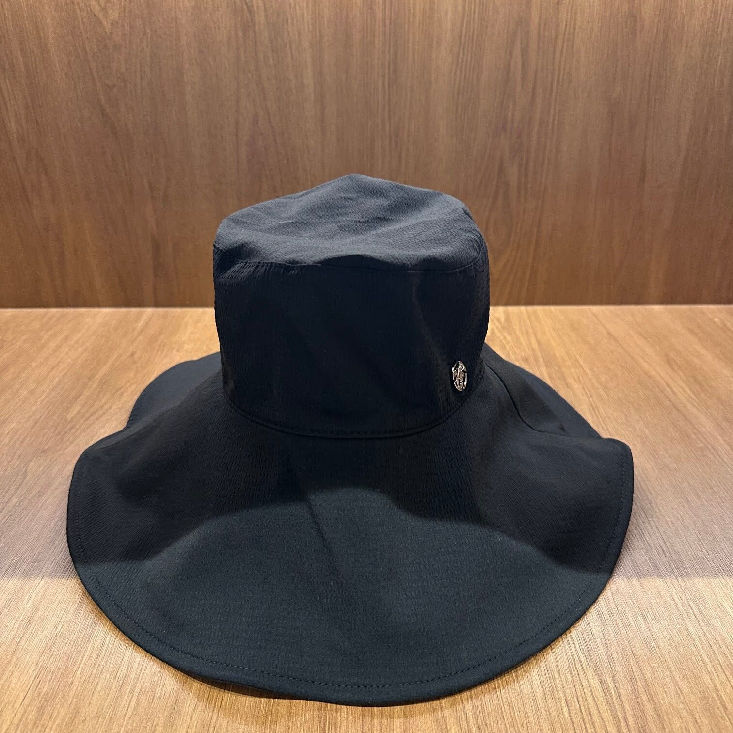 MARITHE FRANCOIS GIRBAUD (MFG)｜MFG46UHG102 W STRAP SEERSUCKER WIDE BUCKET HAT [2 colors]