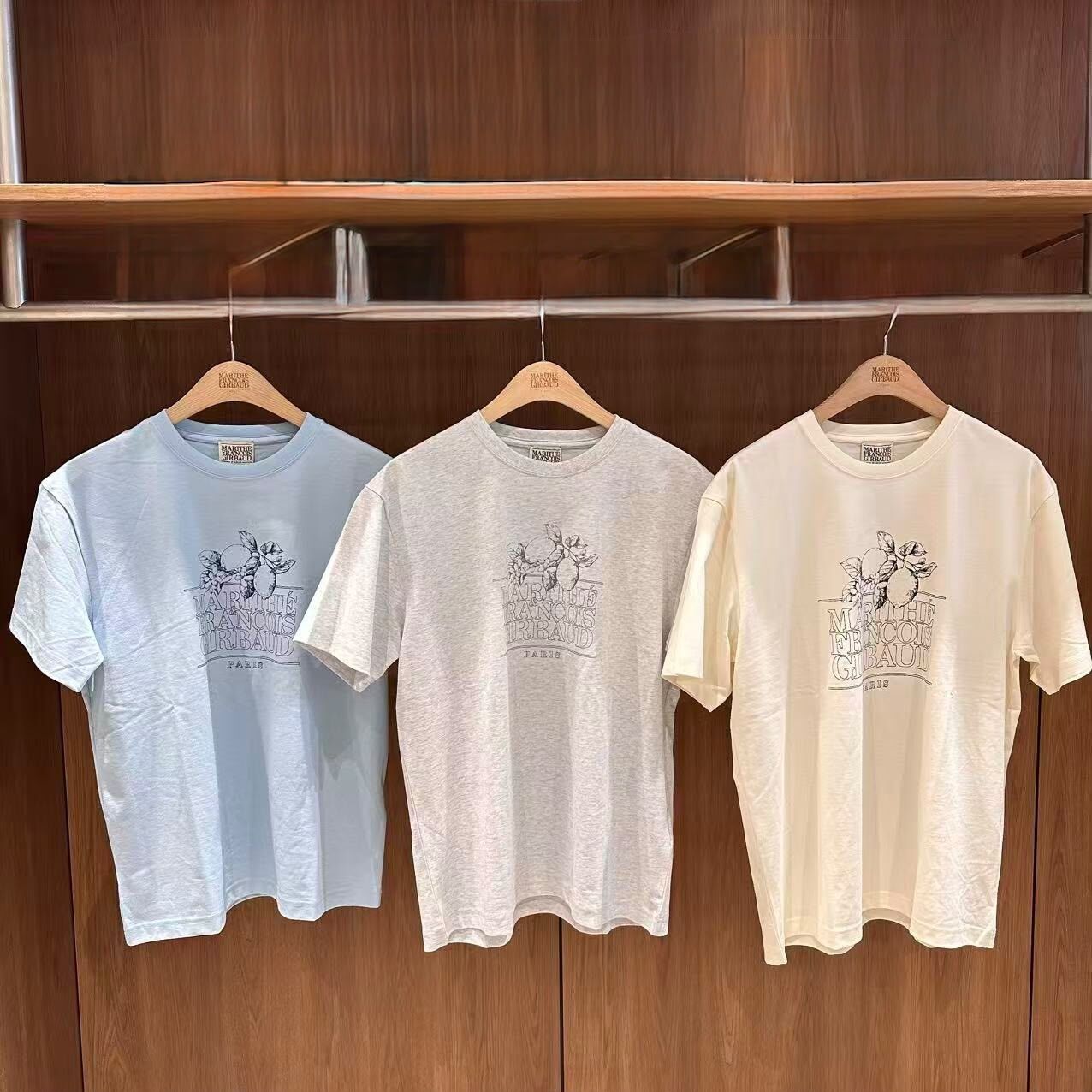 MARITHE FRANCOIS GIRBAUD (MFG)｜\涼感/ MFG46UTS208 AEROCOOL LEMON CLASSIC LOGO TEE [3 colors]