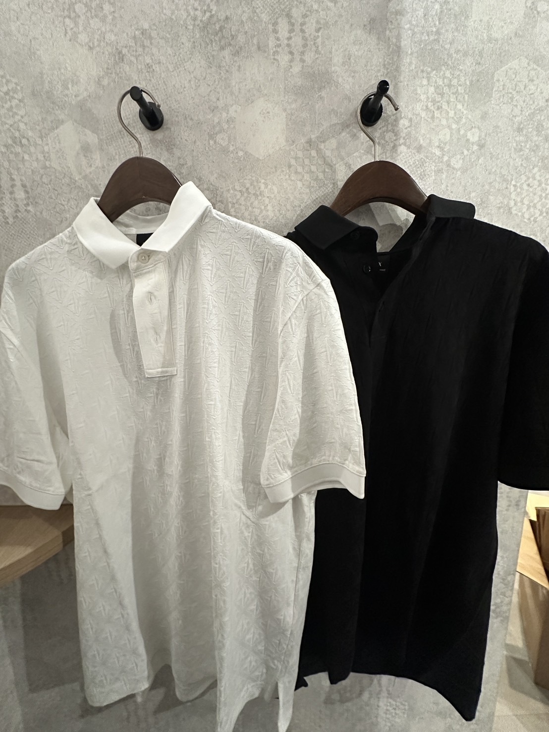 Armani Exchange AX 滿版菱格字母 Polo衫 短袖上衣