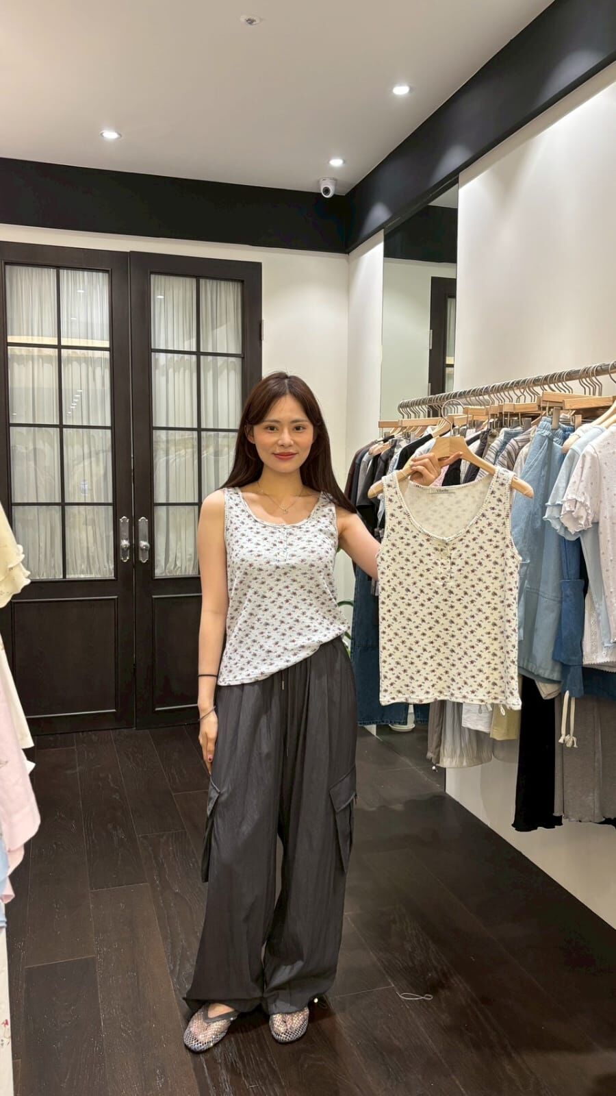 VB6315 小碎花亨利領修身背心