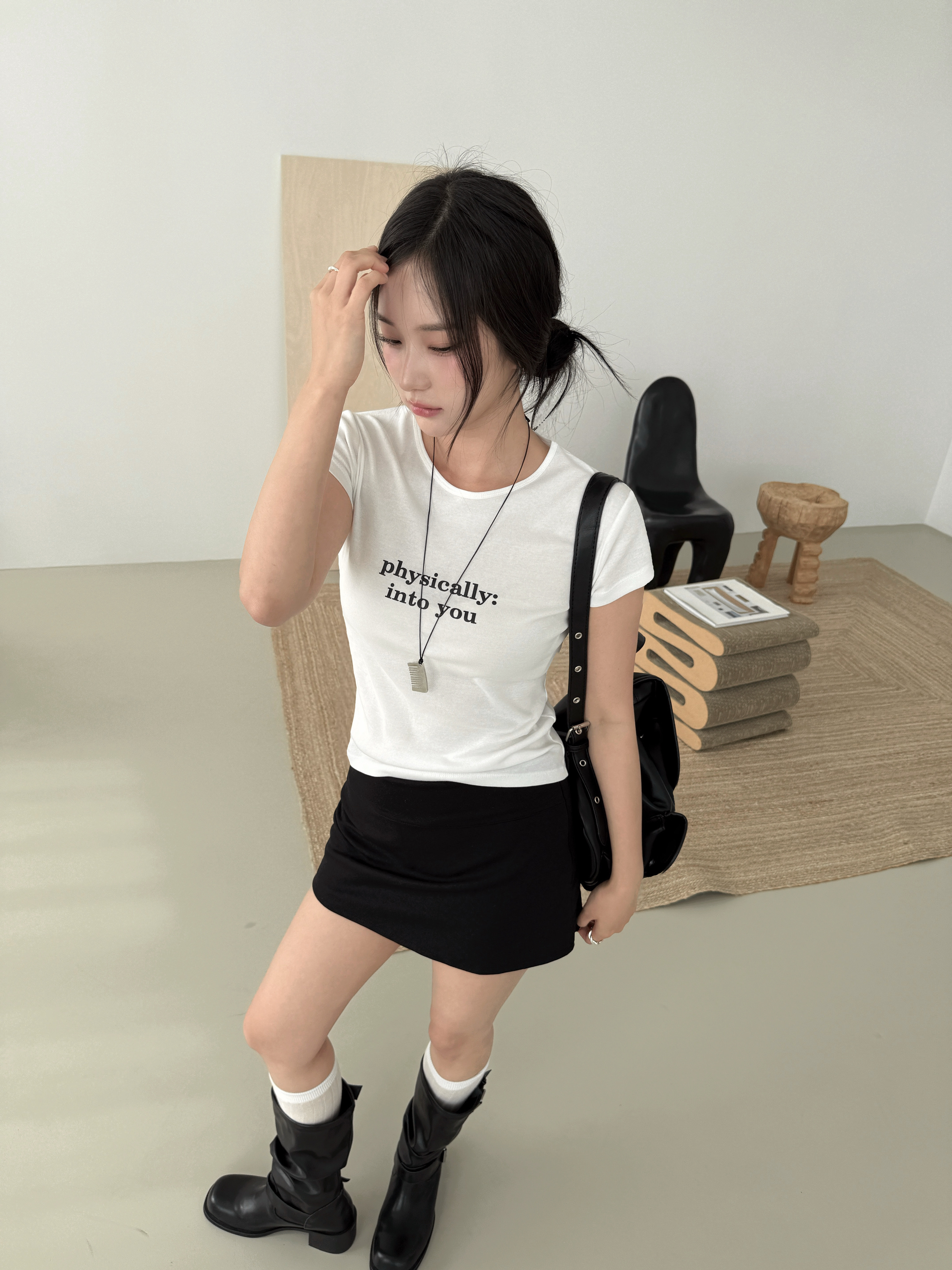 【現貨】G09 Phisically tee (白)