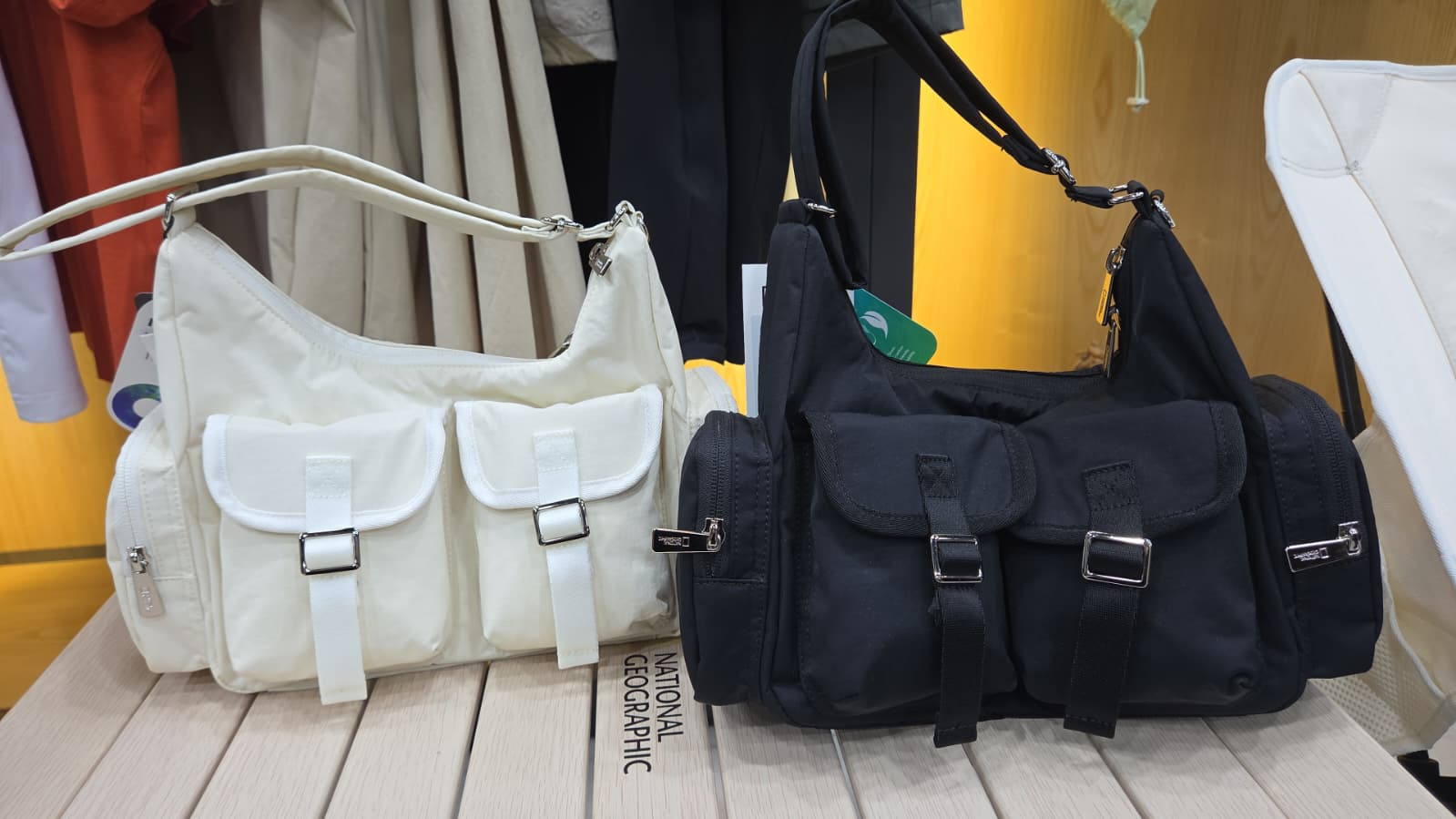 BQ007 National Geographic 雙口袋工裝單肩包 30x22cm