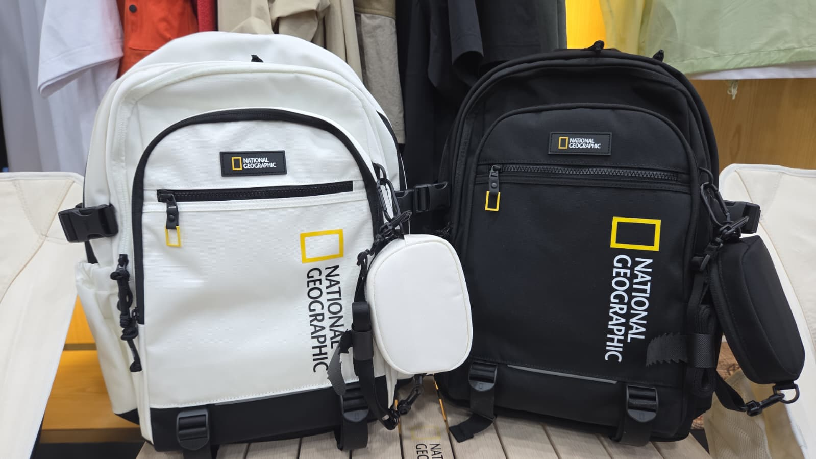 BQ010 National Geographic 多容量日常背包連小包 29x44cm