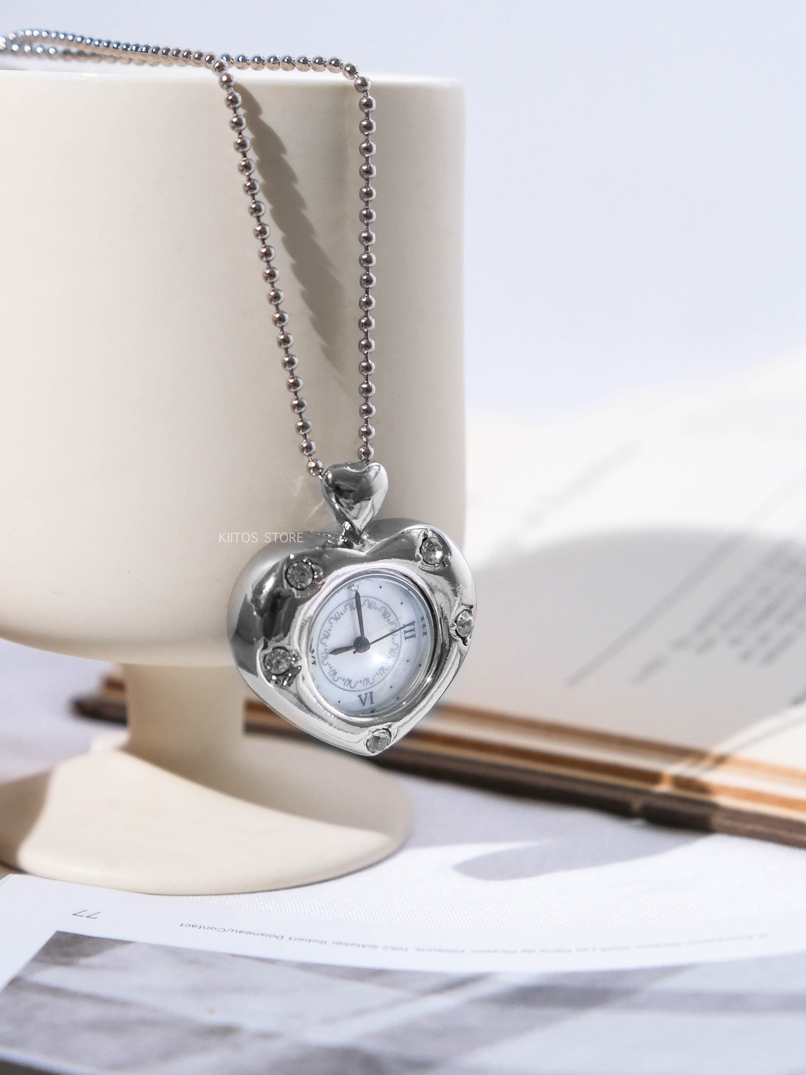 【現貨】韓國代購 Grumpy Stuff 鑲鑽 閃亮 雙愛心 心型 Twinkle Heart Clock Long Necklace 黑桃 迷你時鐘 手錶 項鍊 NMIXX同款