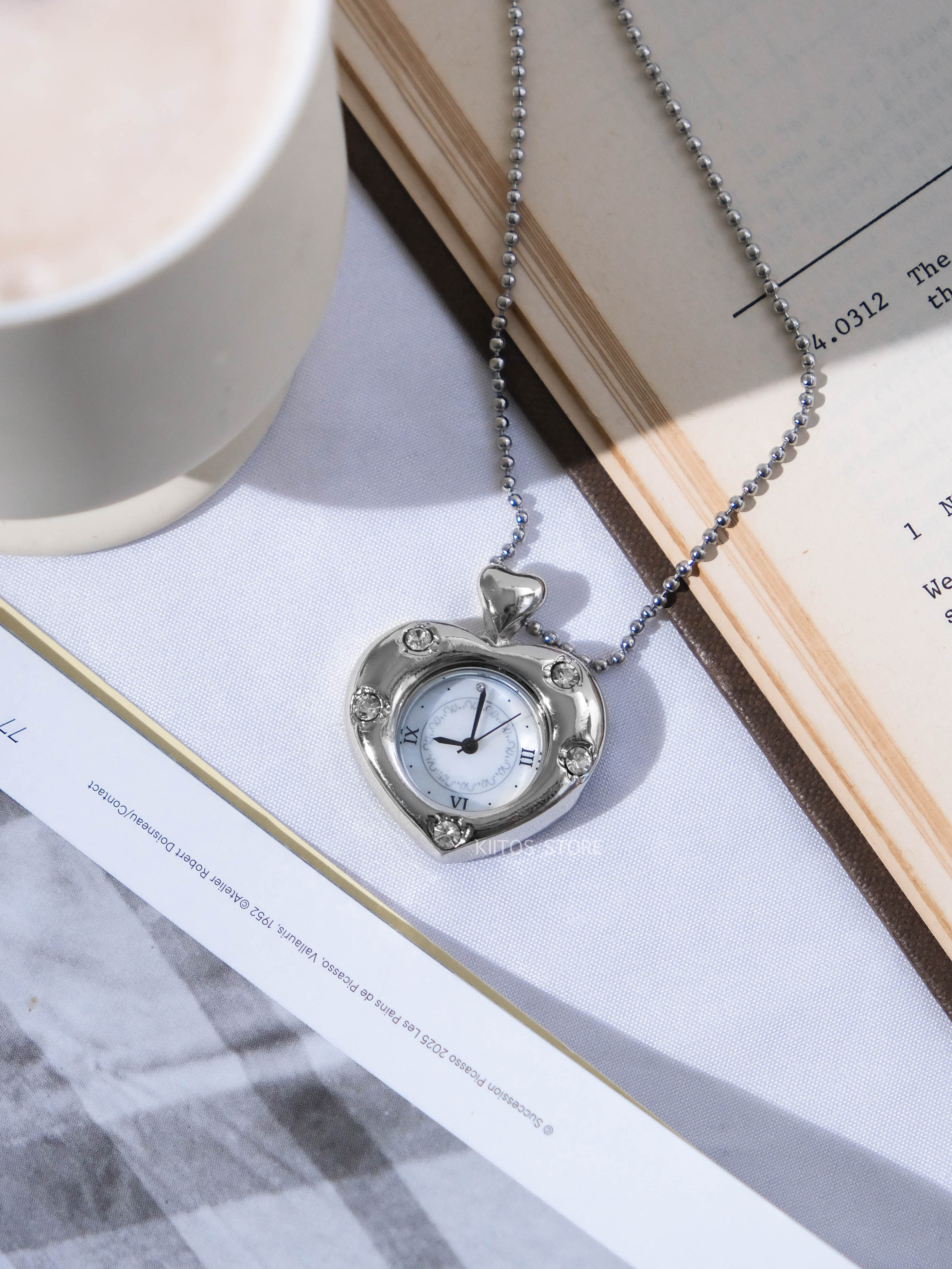 【現貨】韓國代購 Grumpy Stuff 鑲鑽 閃亮 雙愛心 心型 Twinkle Heart Clock Long Necklace 黑桃 迷你時鐘 手錶 項鍊 NMIXX同款