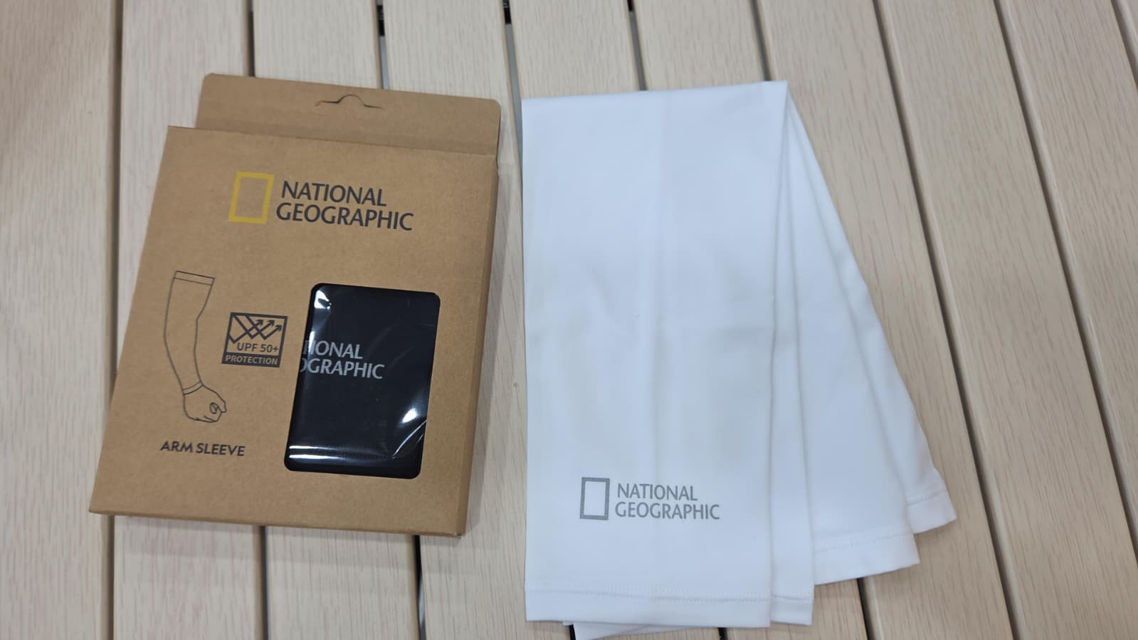 BQ033 National Geographic 戶外專用冰感降溫防曬冰袖