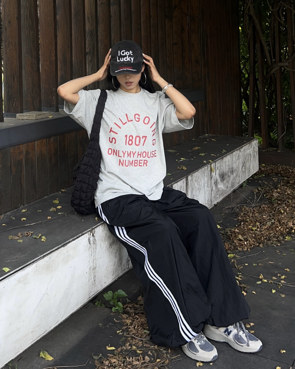 ADIDAS ADILENIUM 運動長褲 寬鬆 縮口 燈籠褲 黑色 粉色