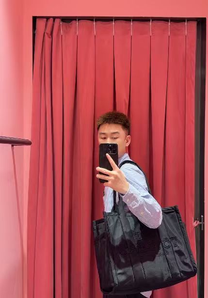 【直播】MARC JACOBS LX062608 Puffy 尼龍托特包 (黑色)