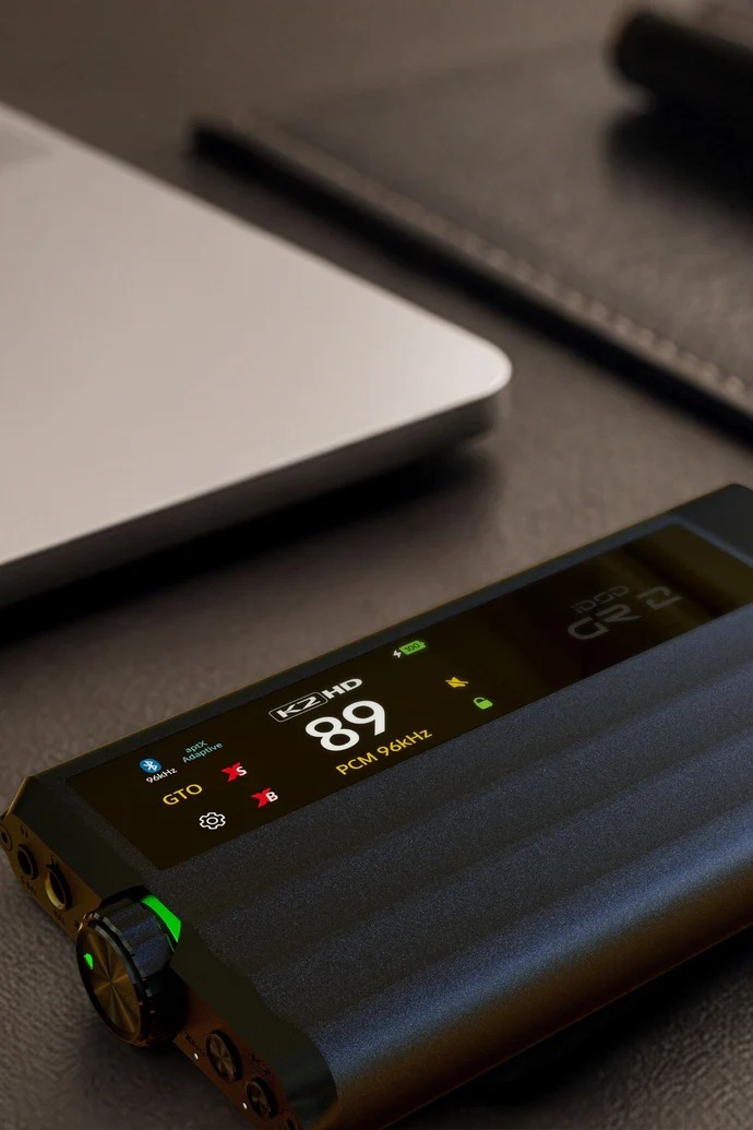 iFi Audio iDSD GR 2 DAC Headphone Amp new DAC chipset new capacitive touchscreen interface