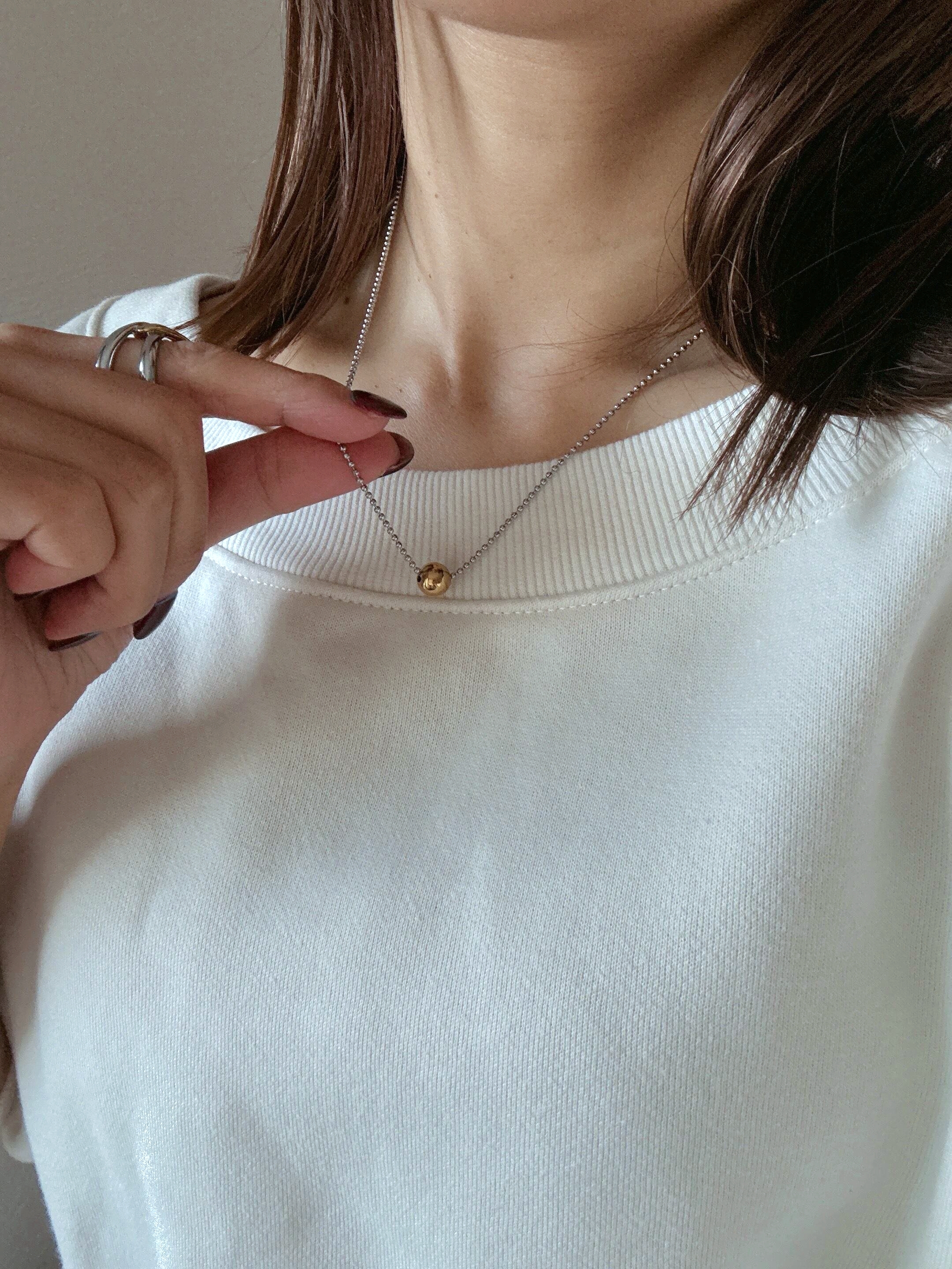 gold ball necklace
