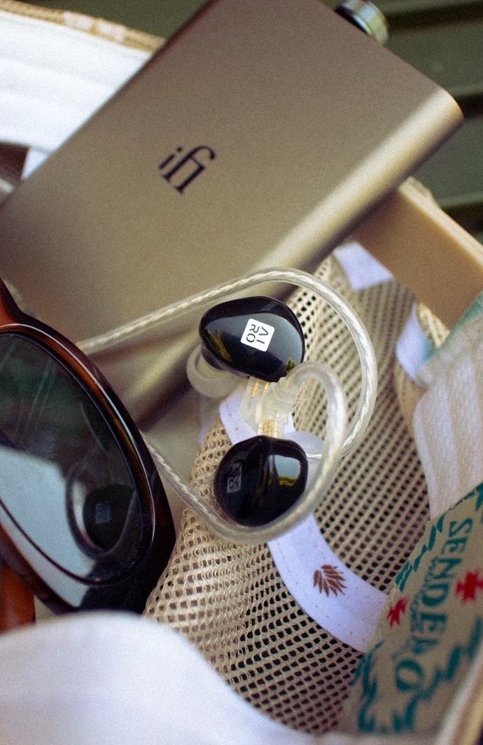 iFi Audio Hip Dac 3 DAC Starter Kit