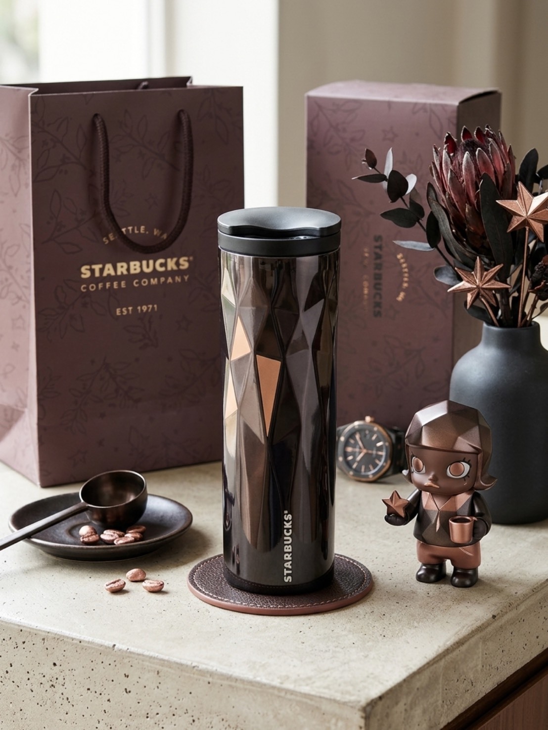 STARBUCKS 星巴克 經典黑金稜面 不鏽鋼 隨行杯 禮盒組 473ML