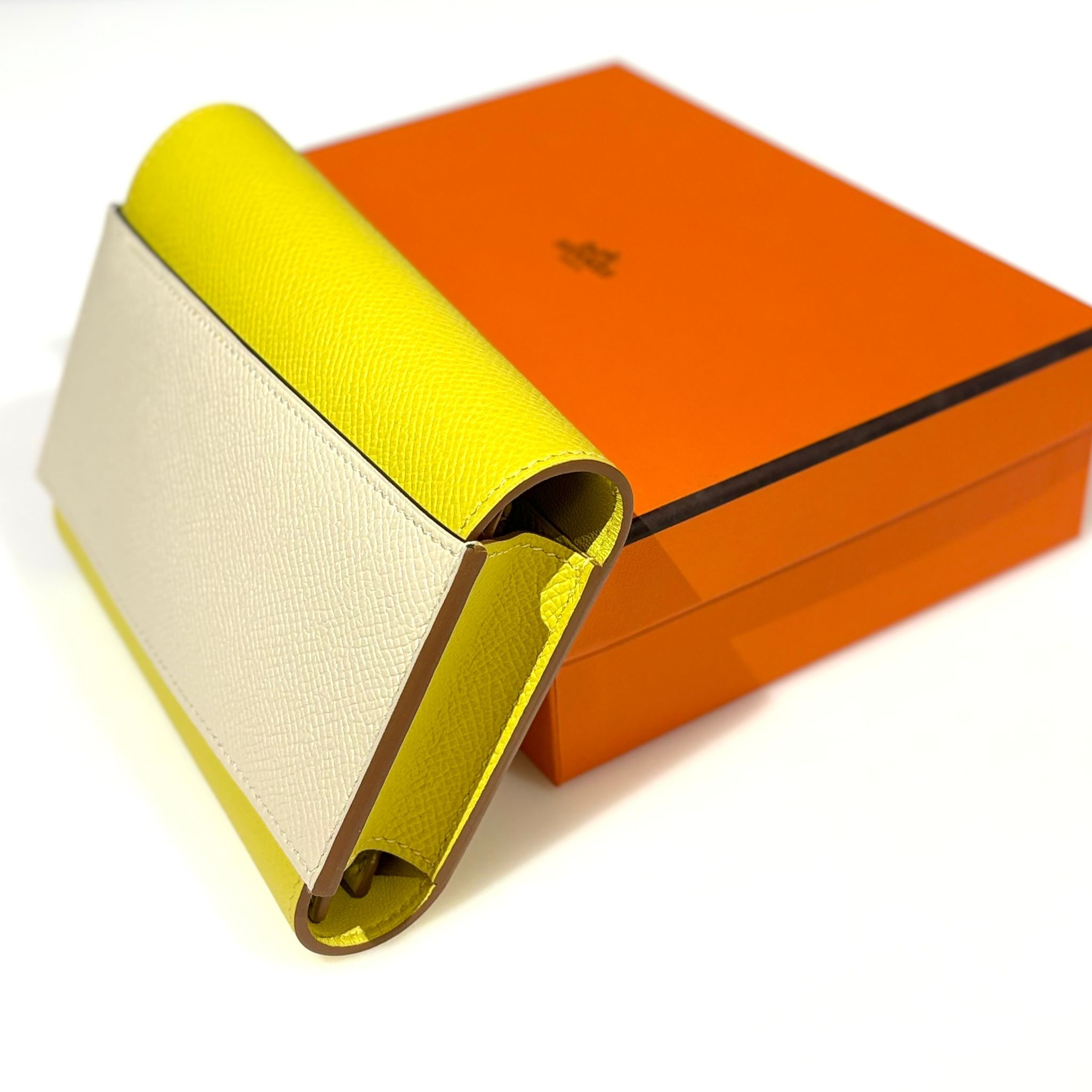 本週特價!!! 全新HERMES 銀包 萊姆黃/白色 EPSOM皮 A PASSANT COMPACT WALLET #BRAND NEW #香榭站正品