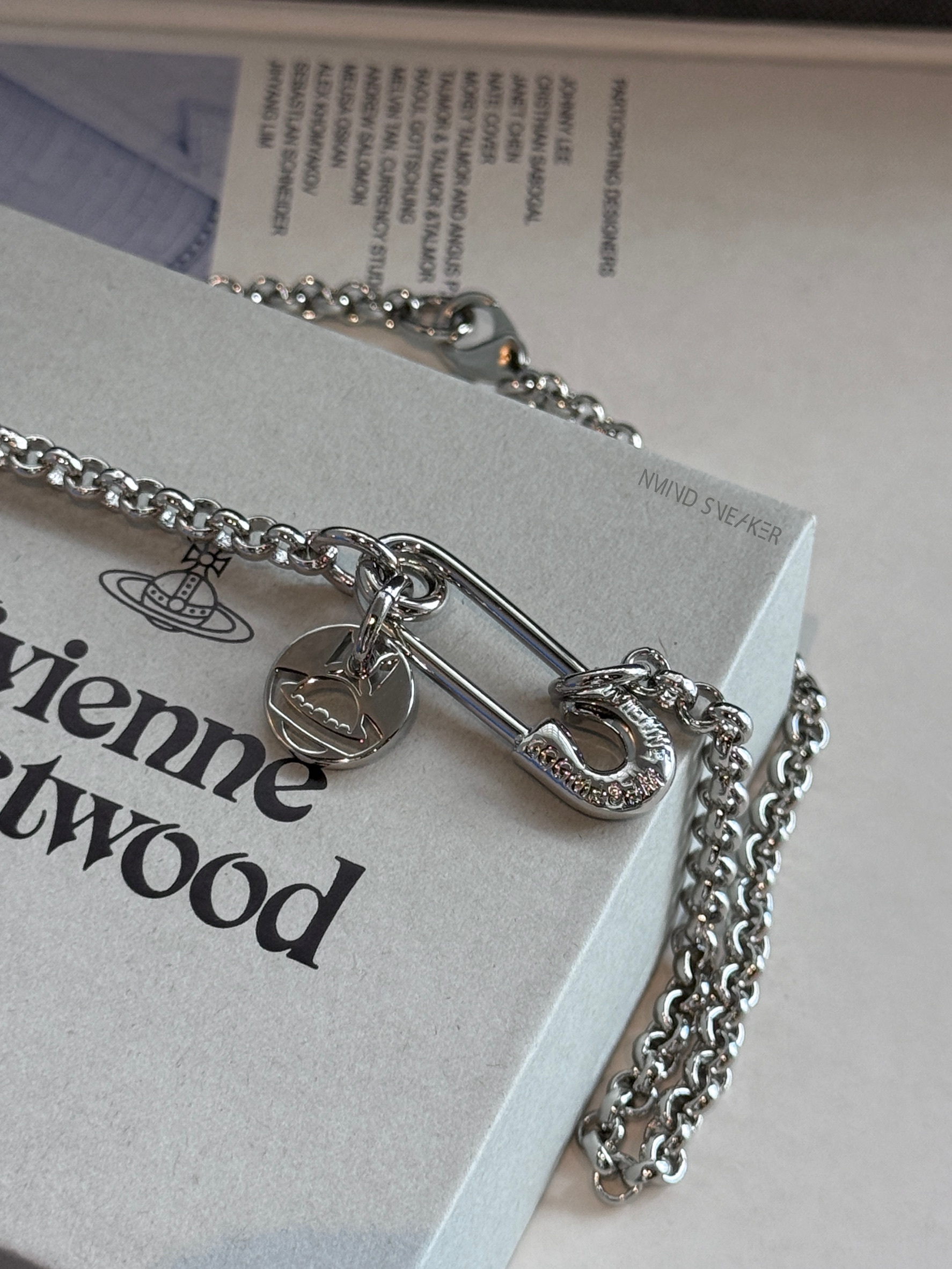 <大聲同款別針西太后🪐>Vivienne Westwood 別針項鍊