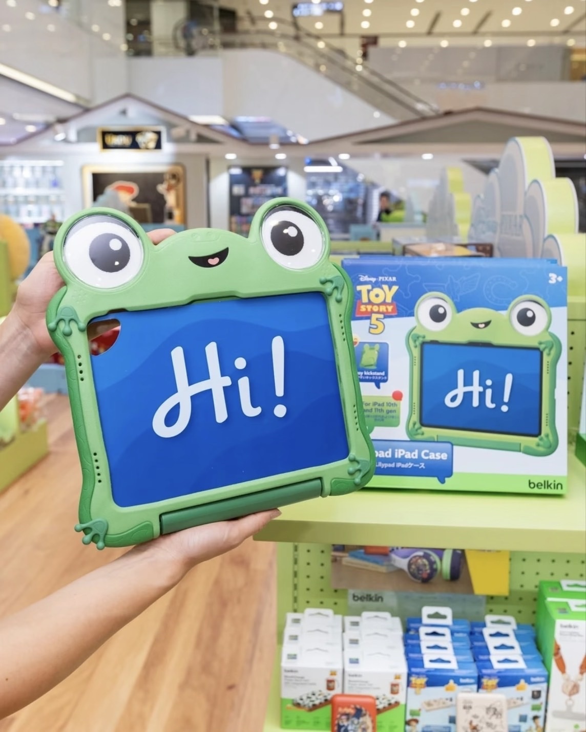 <快速出貨><正版授權>BELKIN x DISNEY 玩具總動員5 Lilypad Boss限定版 iPad保護殼 (iPad 10/11代適用)