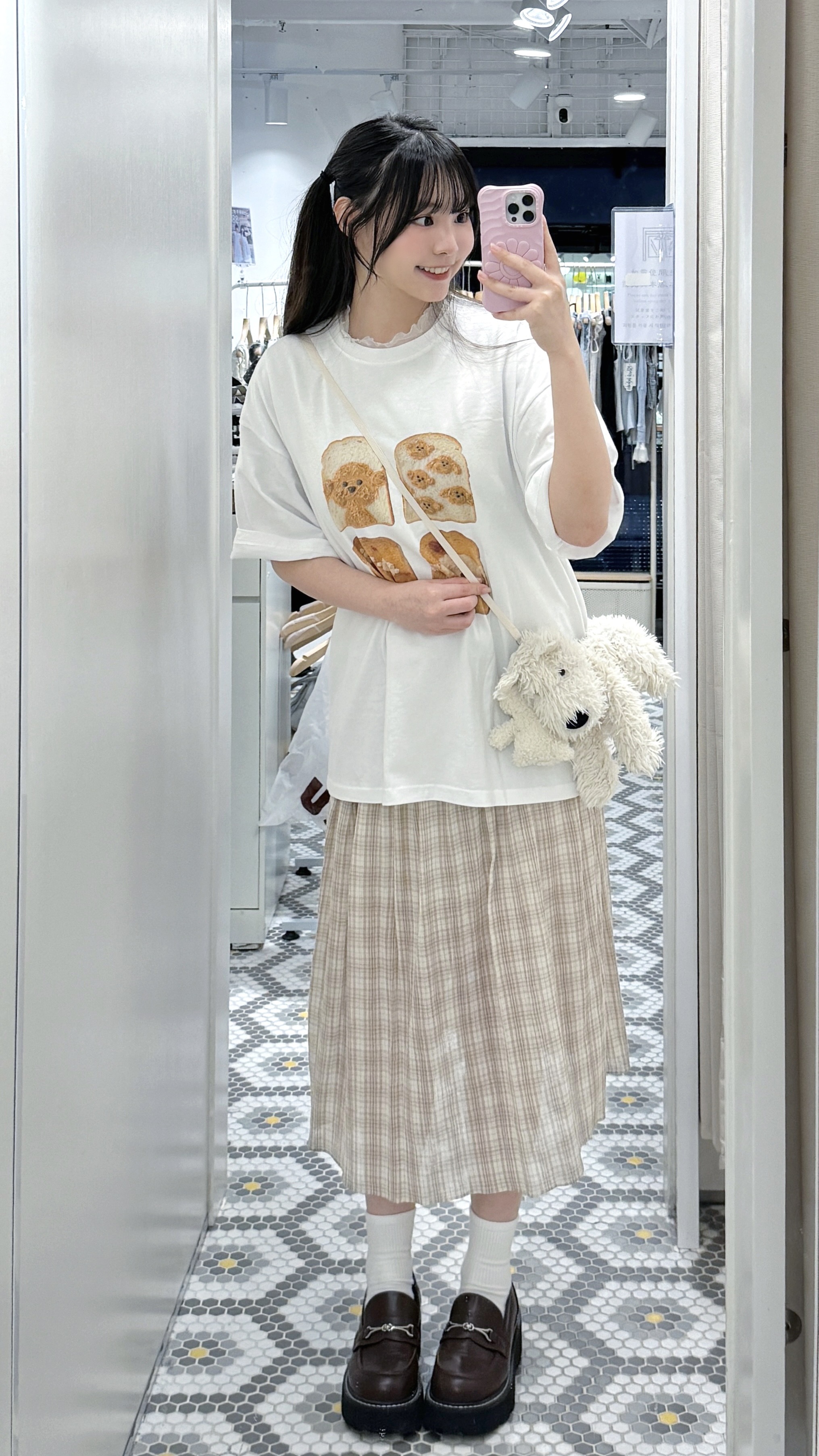 T1549｜超可愛‼ ૮₍｡•̀ ﻌ •́｡₎ა 4小方包小狗OVERSIZE TEE