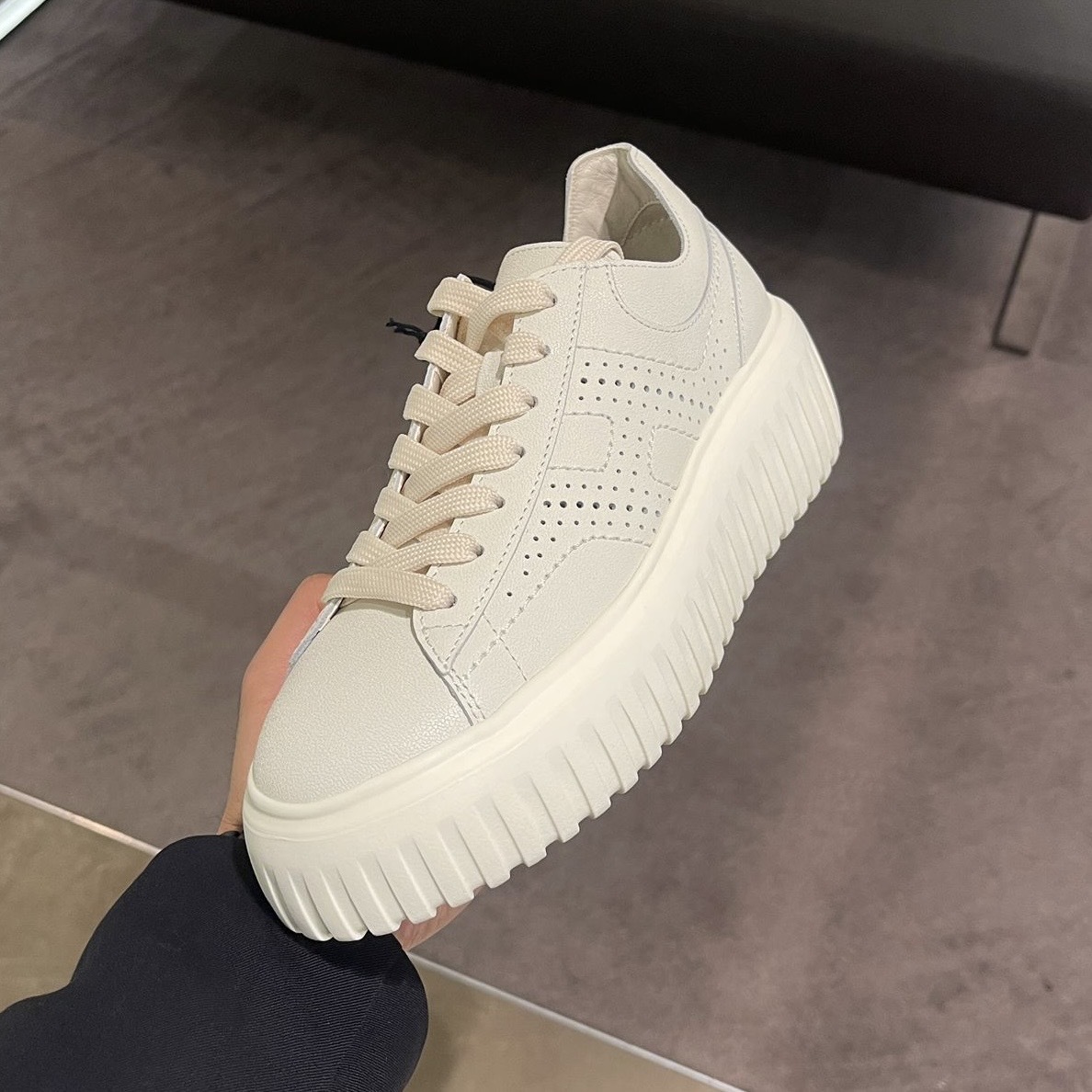 Hogan H-Stripes sneakers caviar cream white