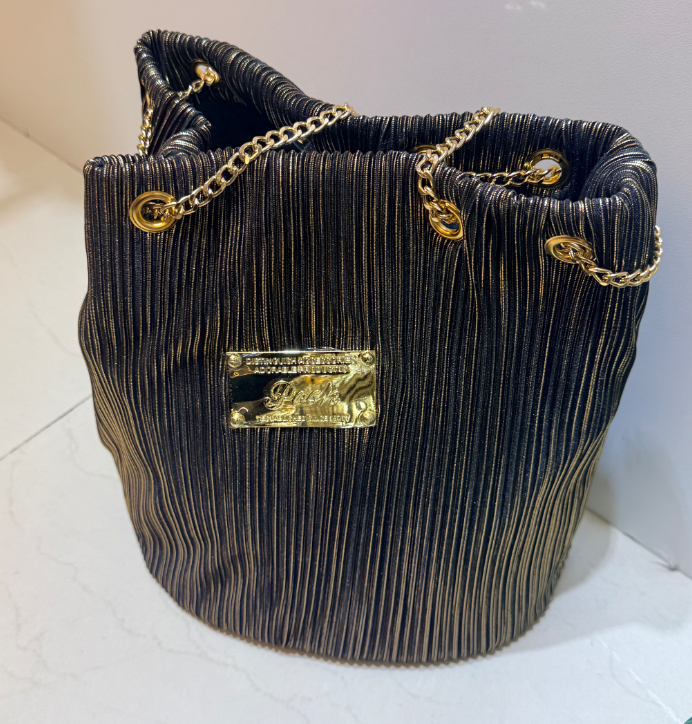 0625HB67-THAILAND-HANDBAGS-金絲黑曜褶皺鍊條水桶包（A67）