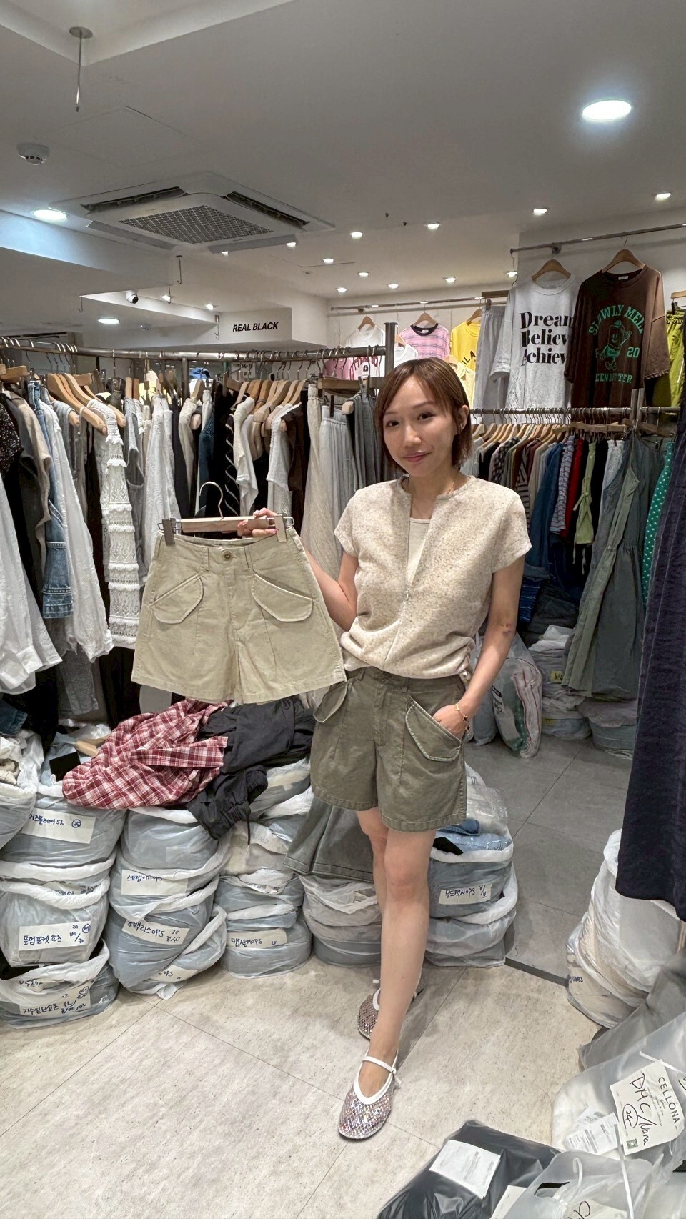 CL6309 可愛娃娃口袋牛仔短褲