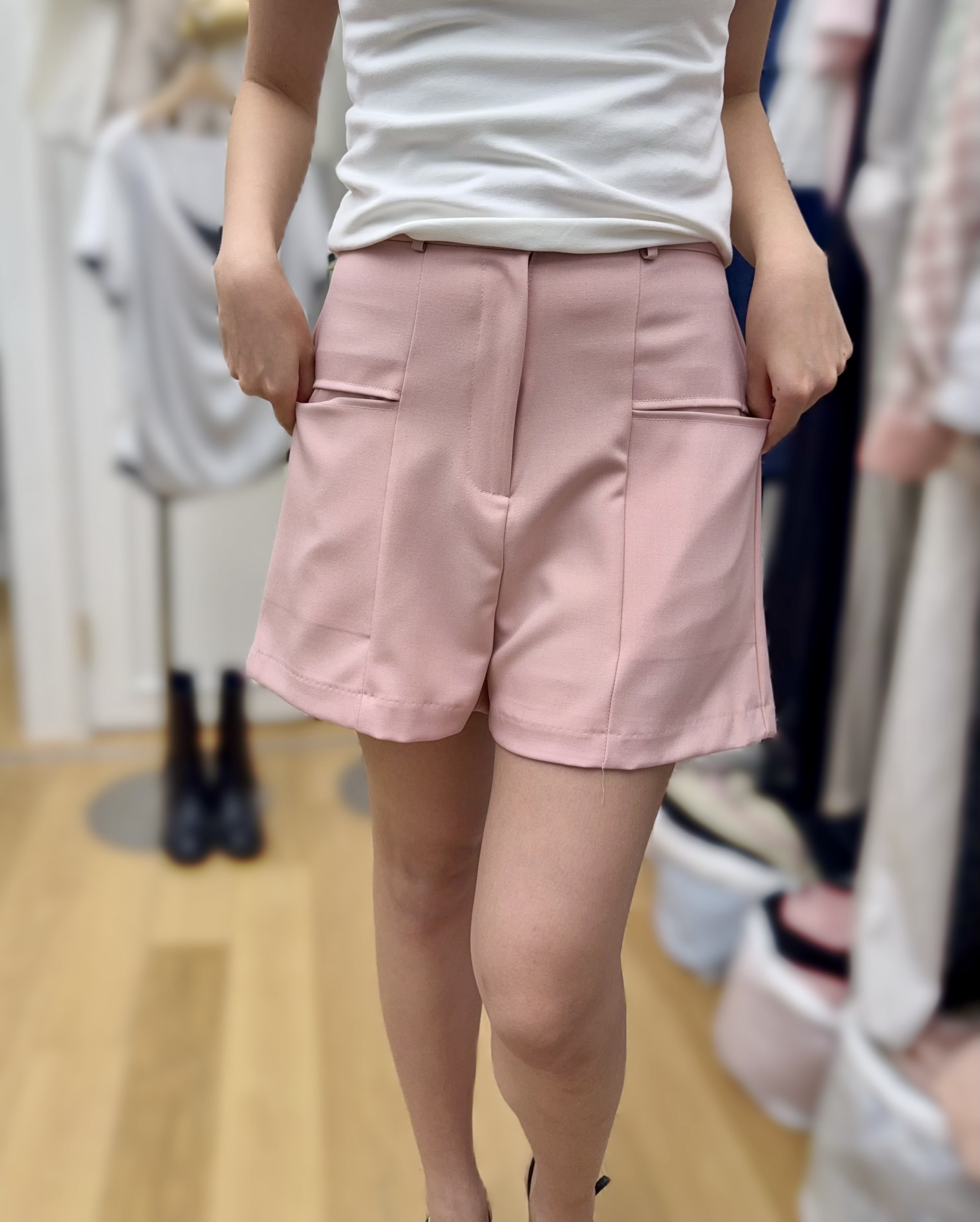 RE41  短褲  腰27-33 HIP48 長18 $399 [限量]