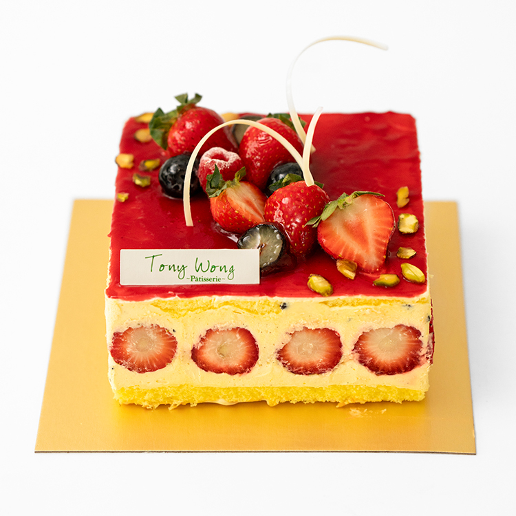 French Strawberry Cake PTW348L