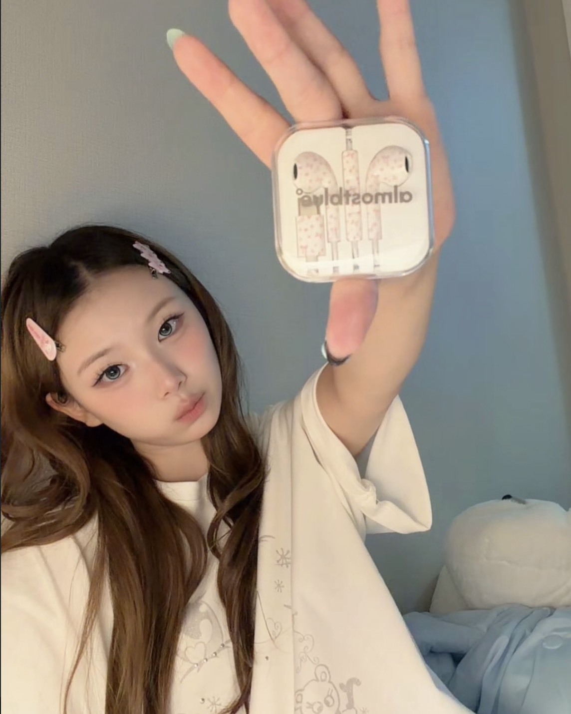 韓國 almostblue Snow Earphones C-type 星星 復古 有線耳機 四款
