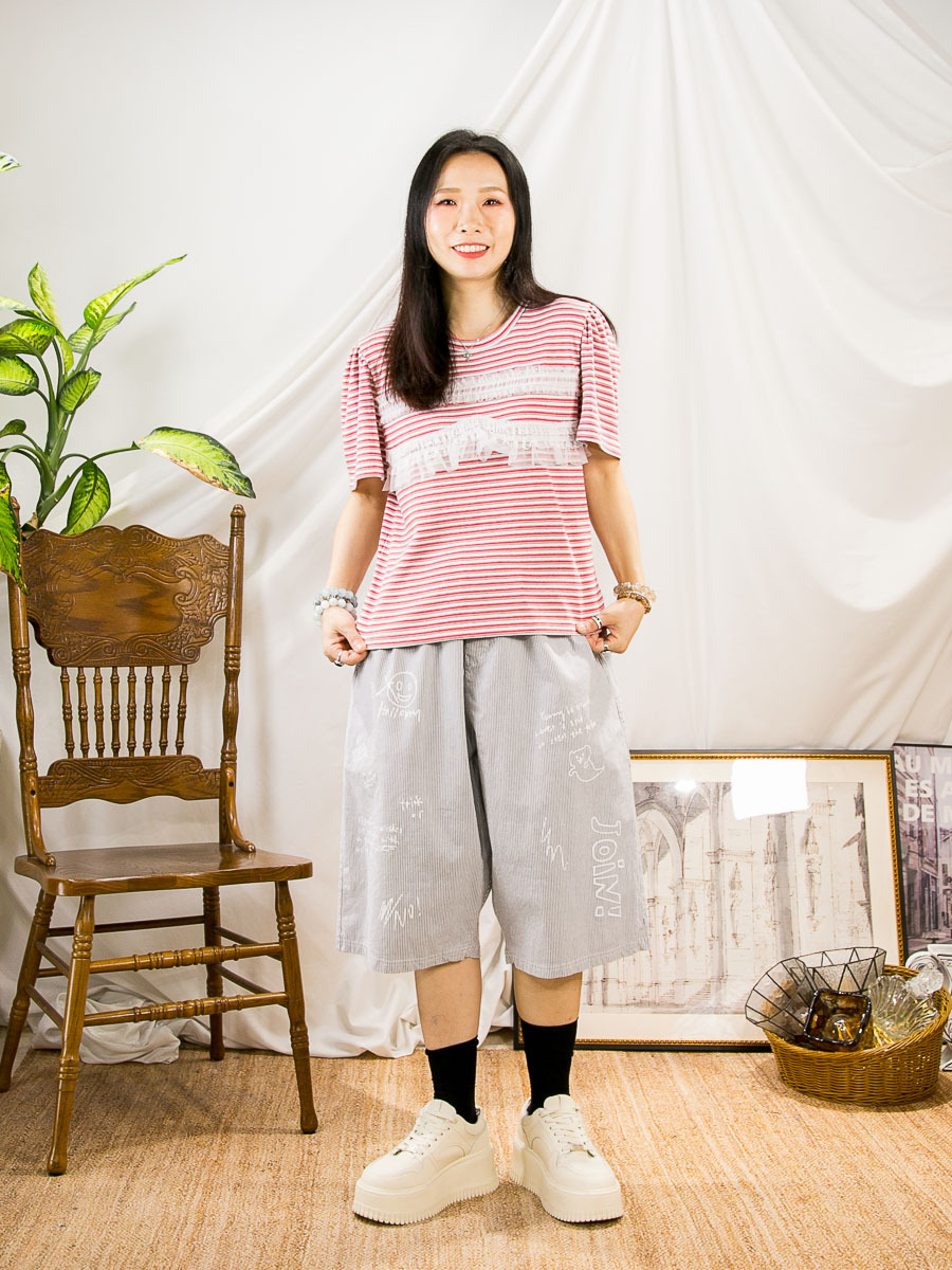 【SUMMER SALE SALE SALE】胸位兩行LACE網布 RUFFLE邊．橫間羅紋料TOP【不設退換】
