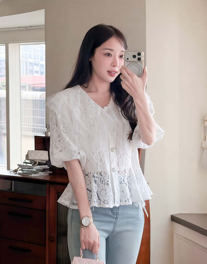 LINA LINA浪漫偏愛蕾絲網紗翻領鑽石釦上衣-氣質白