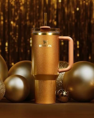 【預購】STANLEY Quencher H2.0 H062519 吸管杯40OZ(焦糖啡金色)