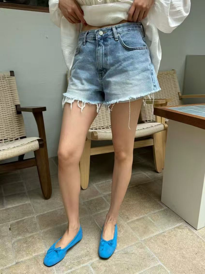 露口袋抽鬚牛仔短褲