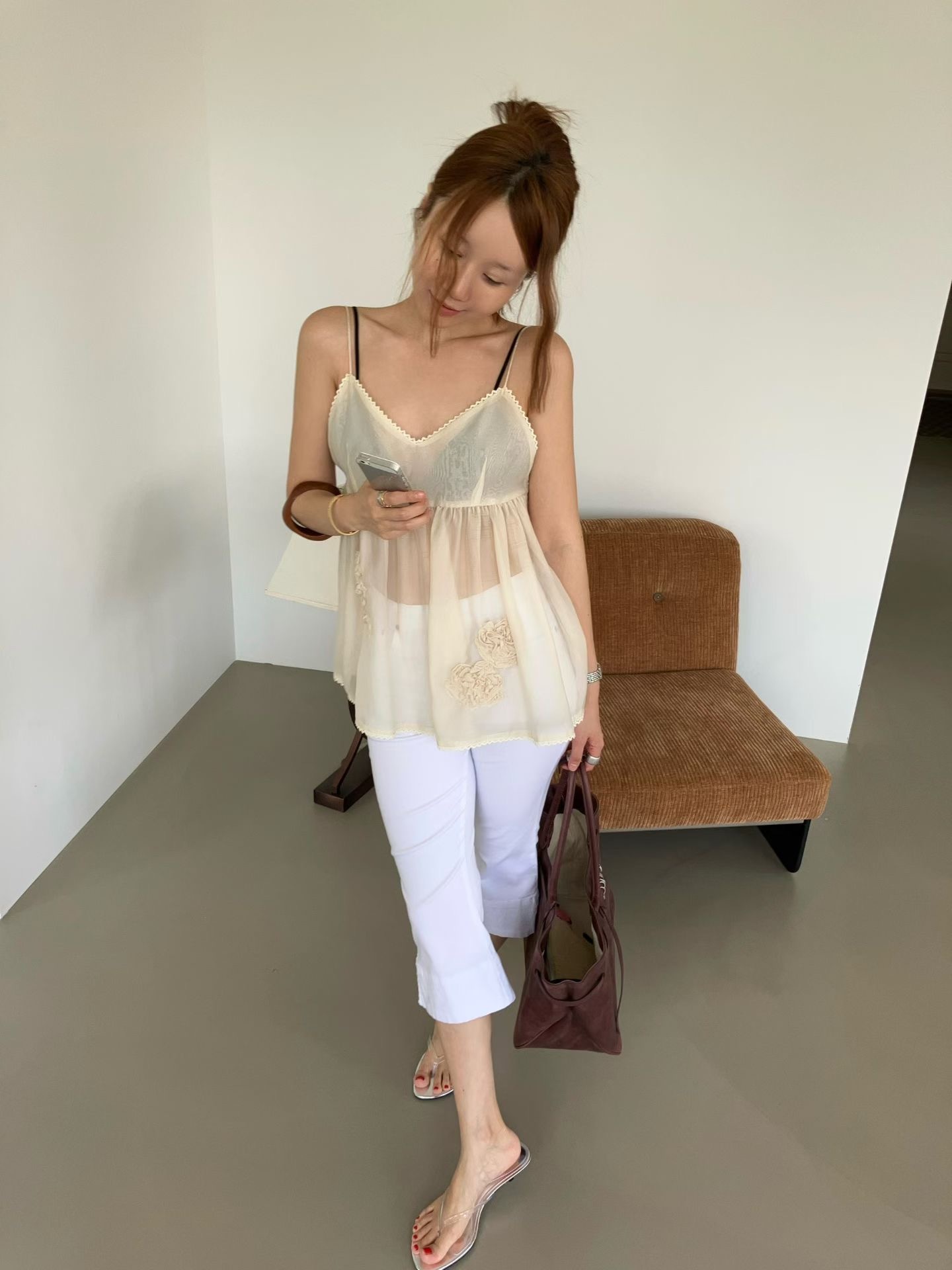 吊帶低背紗花背心