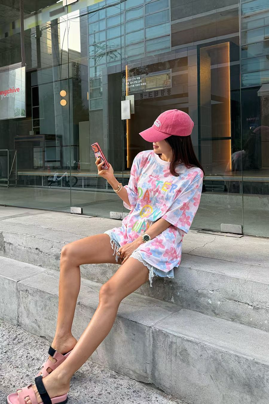 彩花寬鬆度假T