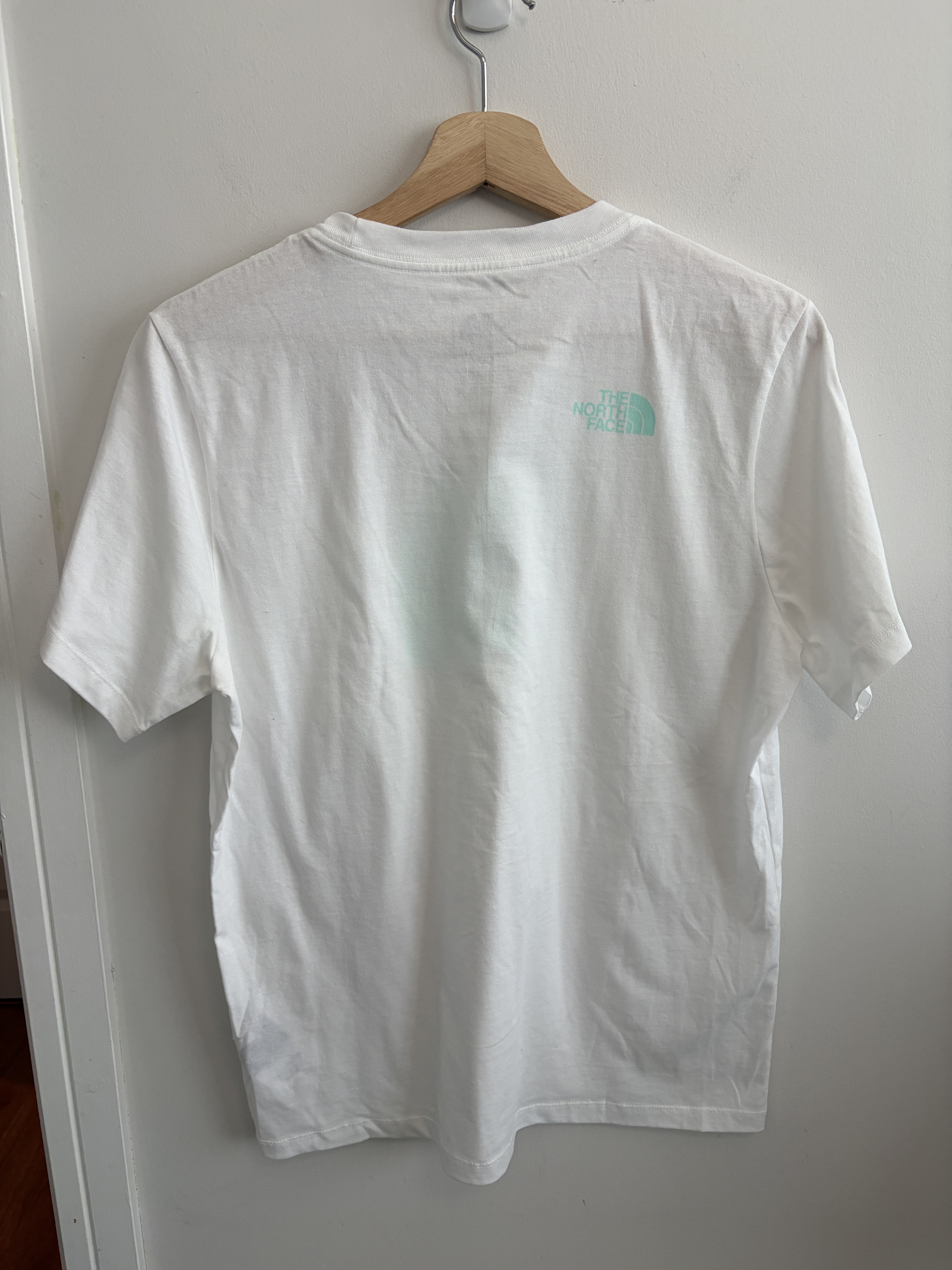 THE NORTH FACE 女大人 造型LOGO 短TEE