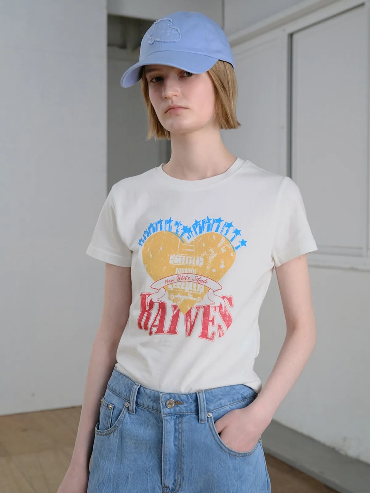 RAIVE Heart Ravers Graphic T-Shirt
