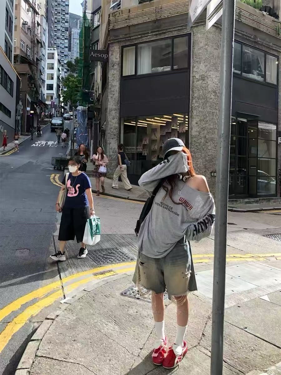 防曬字母罩衫T