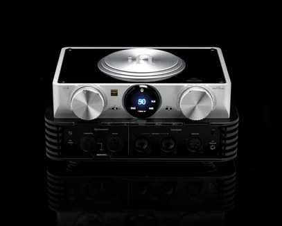iFi Audio iCAN PHANTOM Headphone Amp GE5670 valves