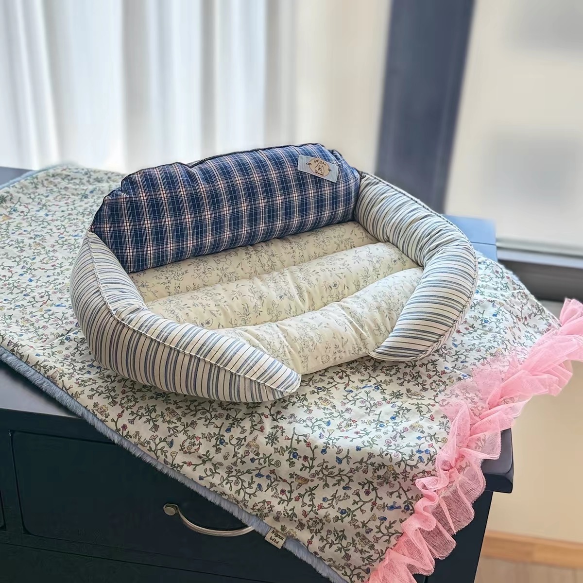 PETMAN BLUE GEOMETRY PET BED