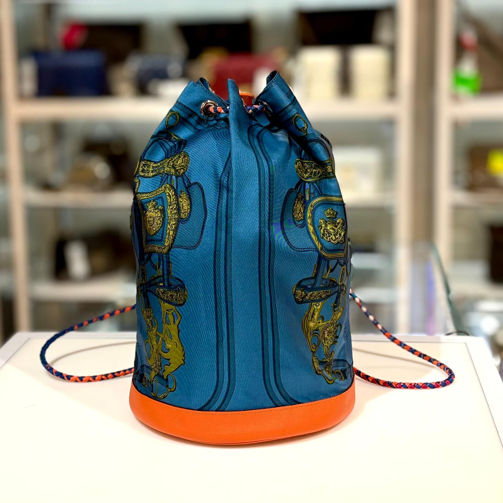 95%NEW二手HERMES背包 Hermes Fair絲質/牛皮皮革Soie Cool Backpack銀扣 #香榭站正品