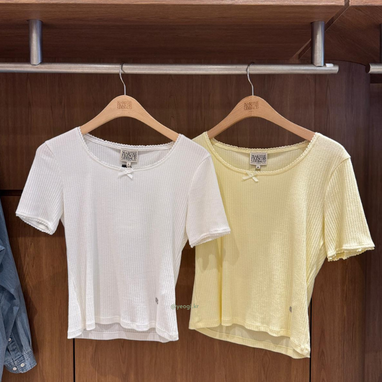MARITHE FRANCOIS GIRBAUD (MFG)｜女生版 \超軟超舒服/  MFG46UTS108 W SQUARE NECK LACE DETAIL TEE [2 colors]
