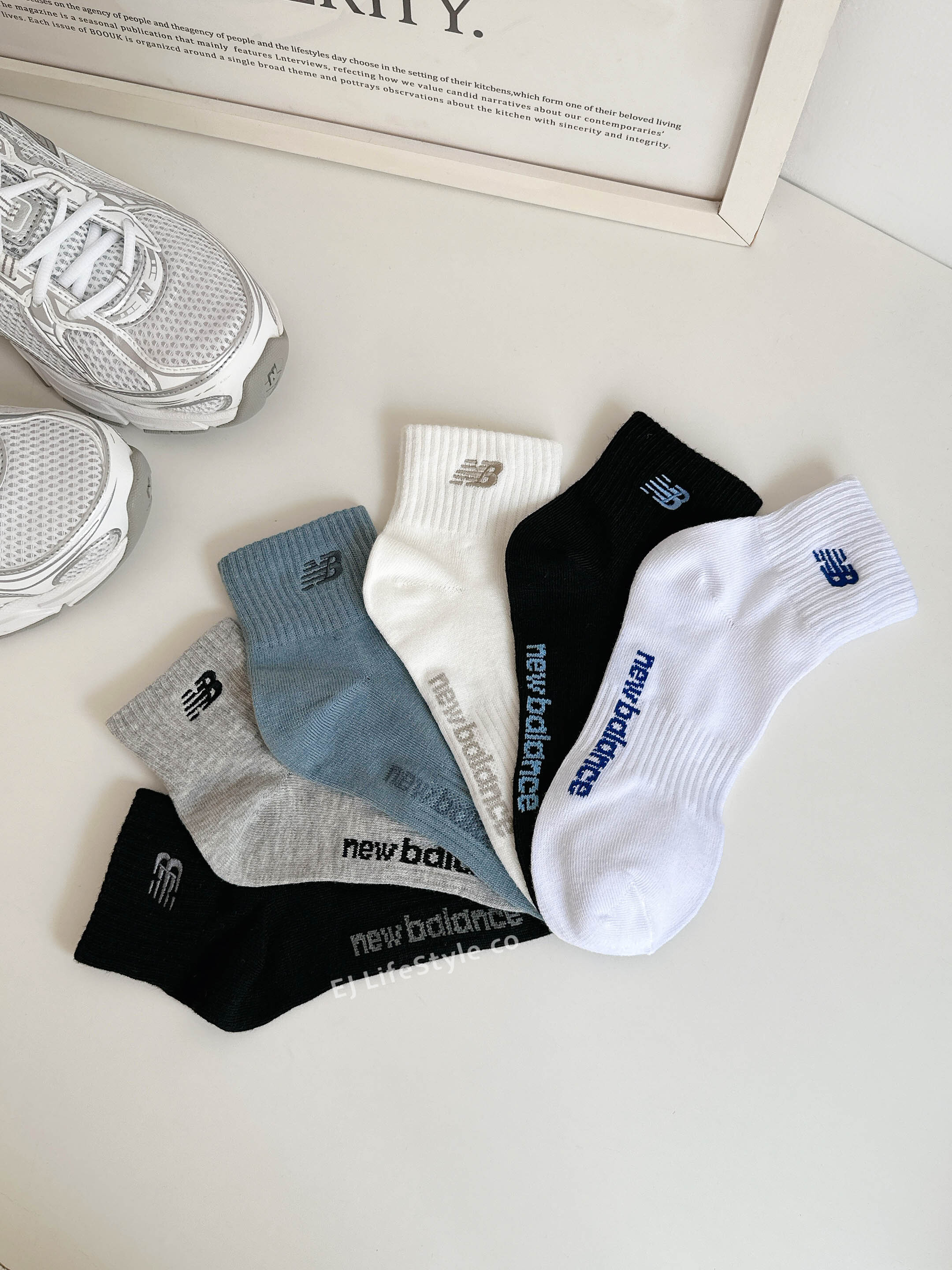 NEW BALANCE NB 中筒襪 襪子 刺繡立體LOGO 六入一組 / 現貨