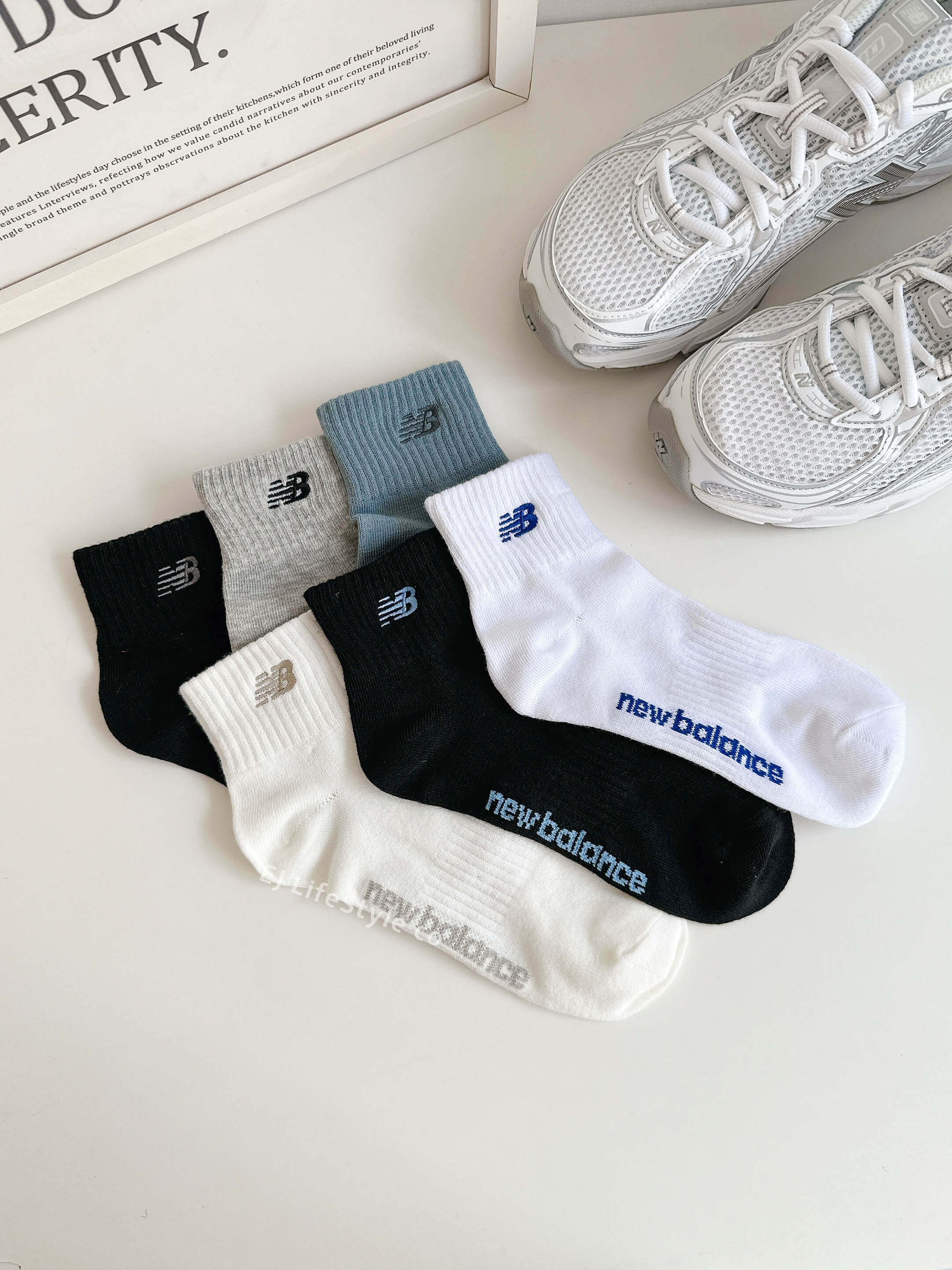 NEW BALANCE NB 中筒襪 襪子 刺繡立體LOGO 六入一組 / 現貨