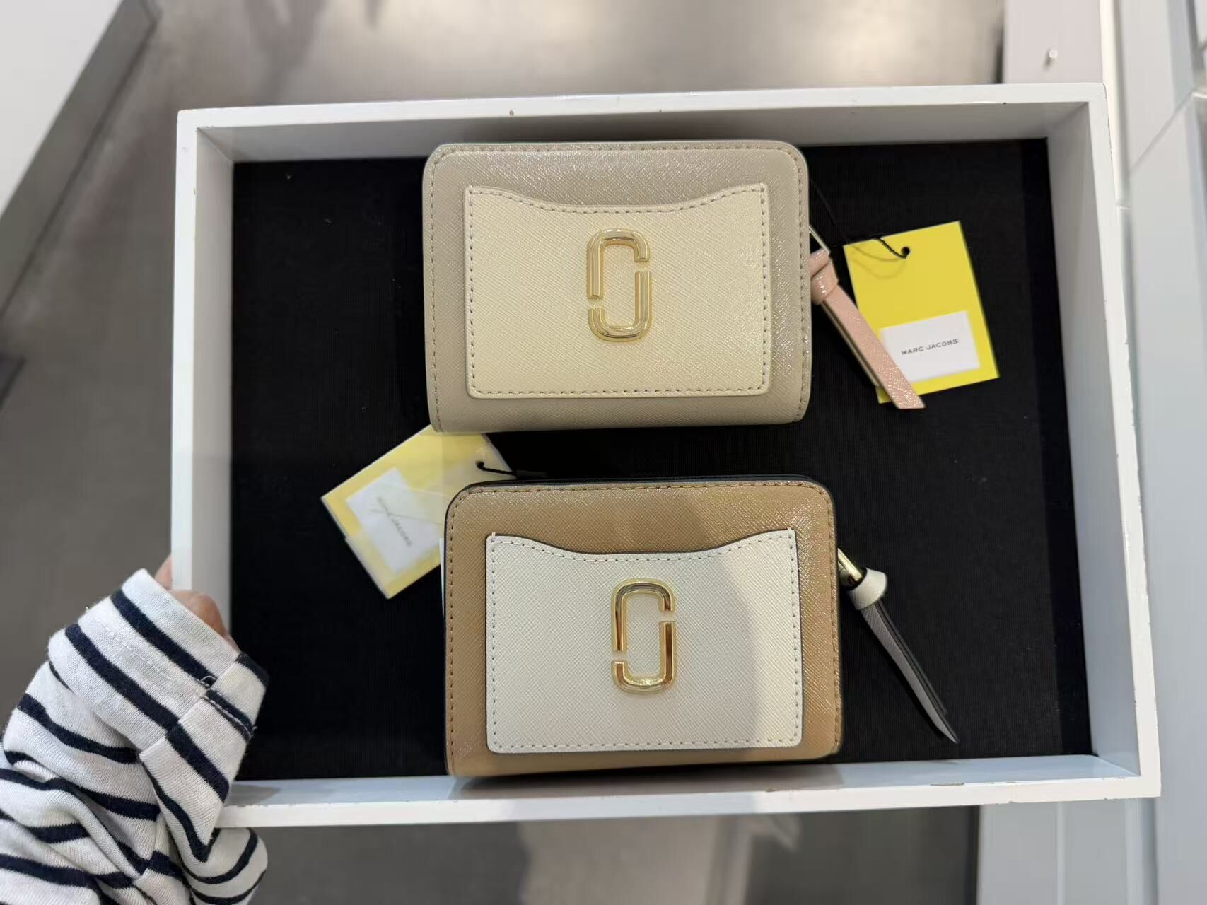 【直播】Marc Jacobs LX062631 Snapshot 短銀包