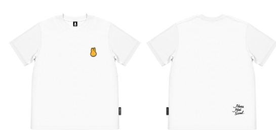 0627HA40-HANAHAII-CLOTH-Hanahaii 2026 新款極簡迷你刺繡黃兔胸標純棉 T-shirt 短袖[2件起 $138/件,同優惠可混款]（A40）