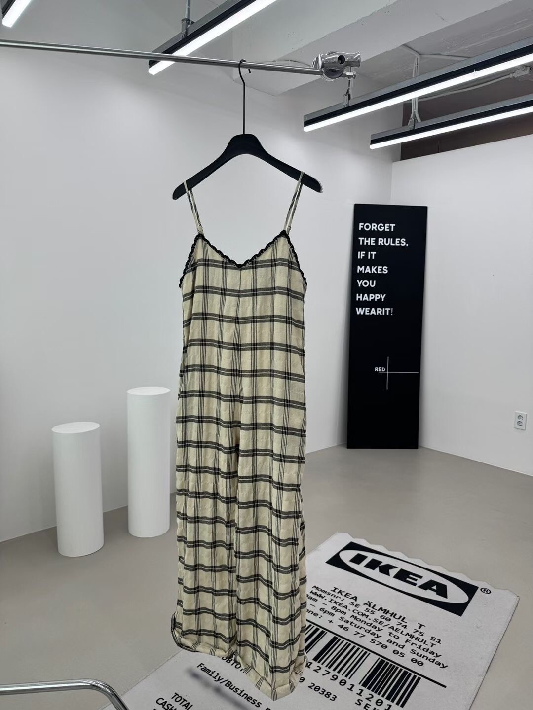 jumpsuit