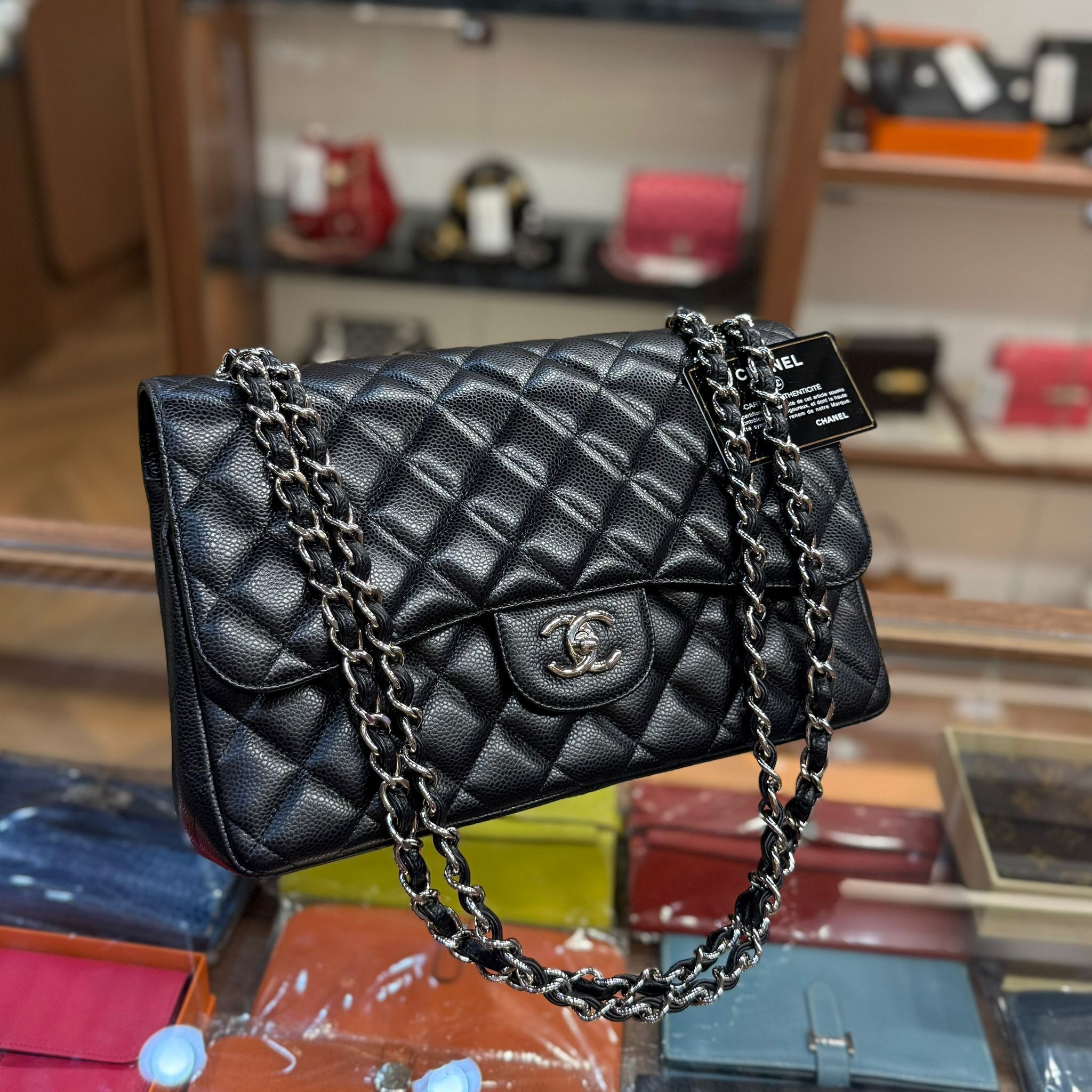 95%New Used Chanel Cf30 Jumbo Caviar Skin Black 黑色荔枝皮銀扣#香奈兒
