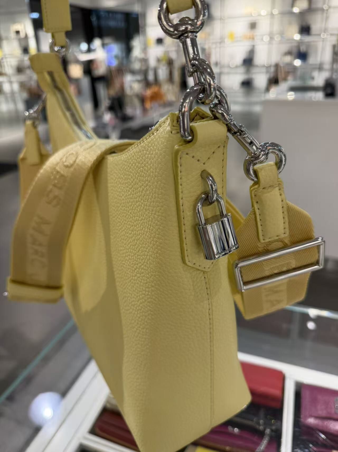 【直播】Marc Jacobs LX062639 兩用包(檸檬黃)